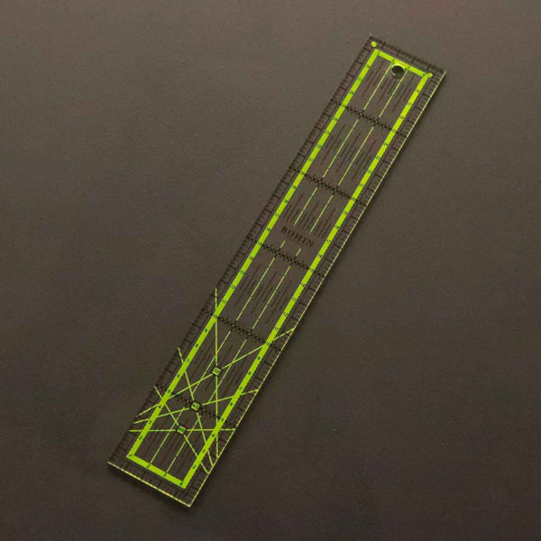Bohin tilkkutyöviivain, 5x30 cm, laserkaiverretut mitat, musta ja fluoresoiva keltainen
