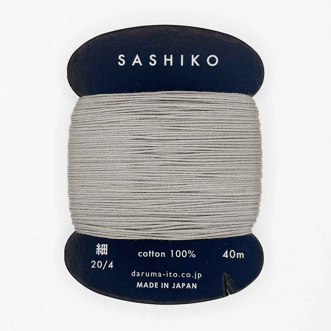 DARUMA Sashiko-kirjontalanka kortilla – Harmaa #217, 40m japanilainen puuvillalanka