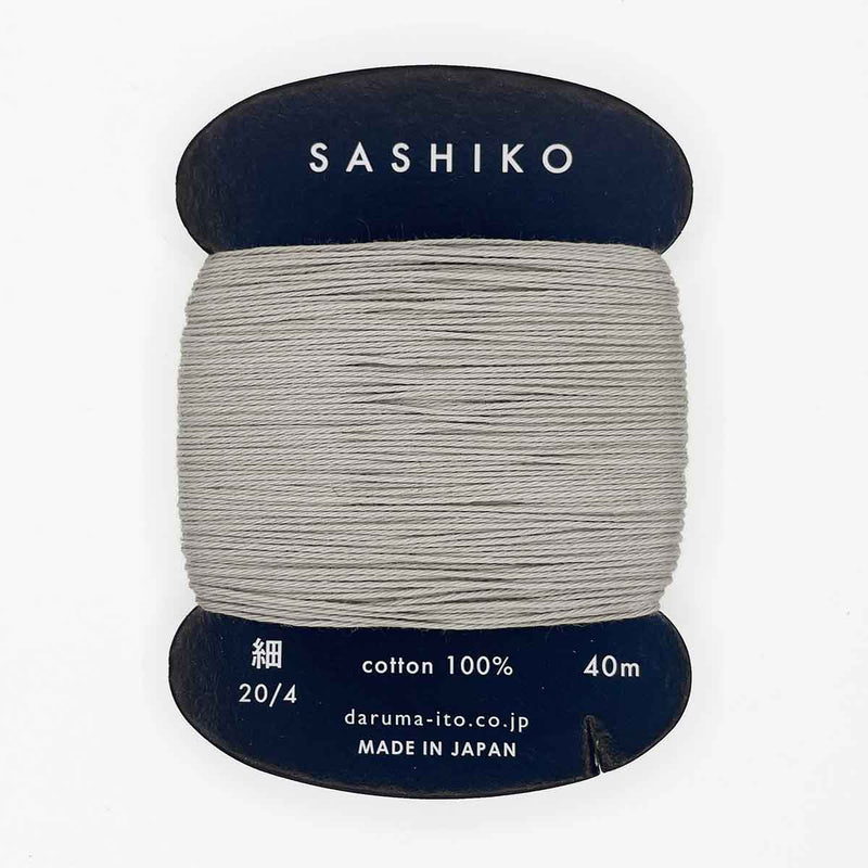 DARUMA Sashiko-kirjontalanka kortilla – Harmaa #217, 40m japanilainen puuvillalanka