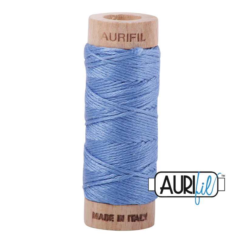 Aurifil Floss 10wt 2725 Light Wedgewood 100% puuvilla kirjontalanka pieni