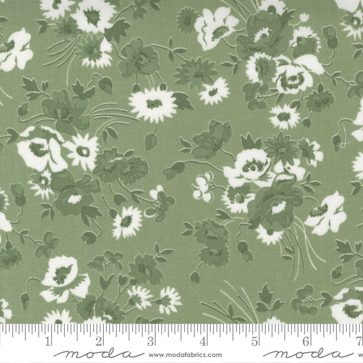 Camille Roskelley Nantucket Summer Summerset Grass -puuvillakangas, kaunis vihreä sävy, sopii tilkkutöihin ja ompeluprojekteihin.