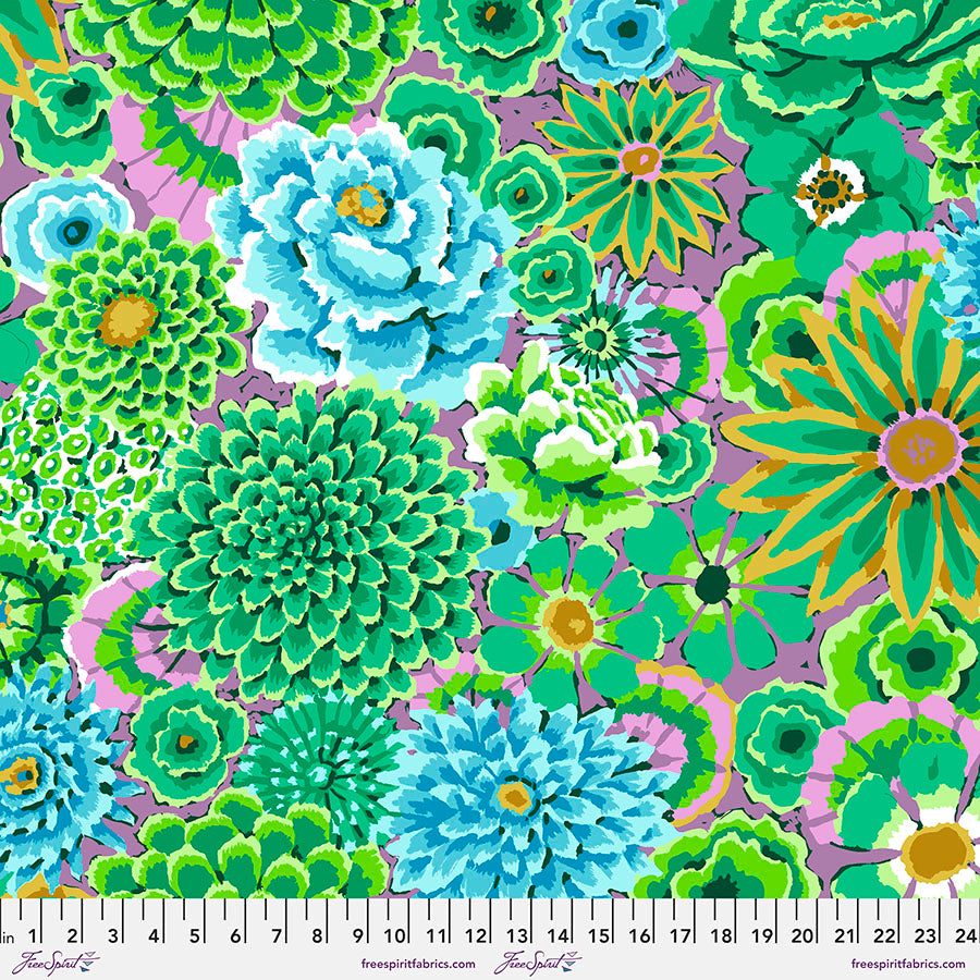 Kaffe Fassett Collective QB Enchanted Green 108 tuuman leveä puuvillasatiinikangas – vihreä kuviollinen taustakangas tilkkutöihin ja ompeluun.