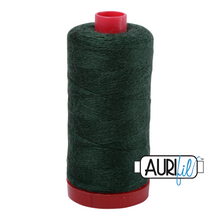 Lataa kuva Galleria-katseluun, Aurifil Wool villasekoite 12wt -2- iso puola ennakkotilaus
