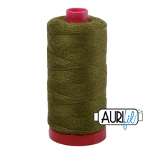Lataa kuva Galleria-katseluun, Aurifil Wool villasekoite 12wt -2- iso puola ennakkotilaus
