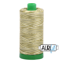 Lataa kuva Galleria-katseluun, Aurifil 40wt -3- iso poula ennakkotilaus
