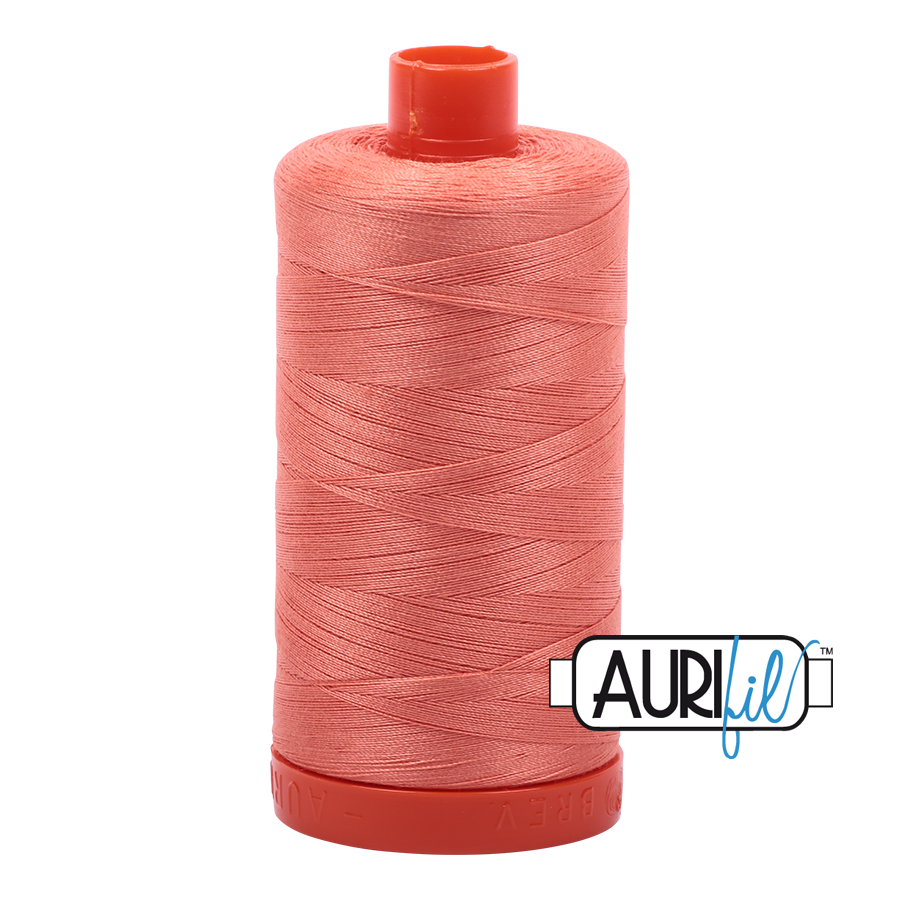 Aurifil 50wt 2220 Light Salmon 100% puuvilla -ompelulanka