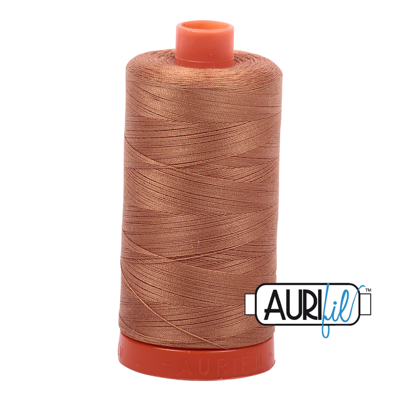 Aurifil 50wt 2335 Light Cinnamon 100% puuvilla -ompelulanka