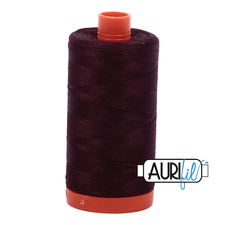 Aurifil 50wt 2465 Very Dark Brown 100% puuvilla -ompelulanka