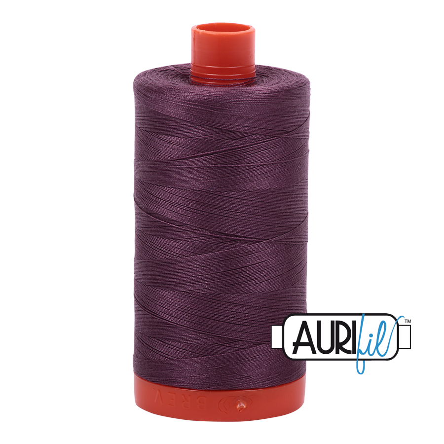 Aurifil 50wt 2568 Mulberry 100% puuvilla -ompelulanka