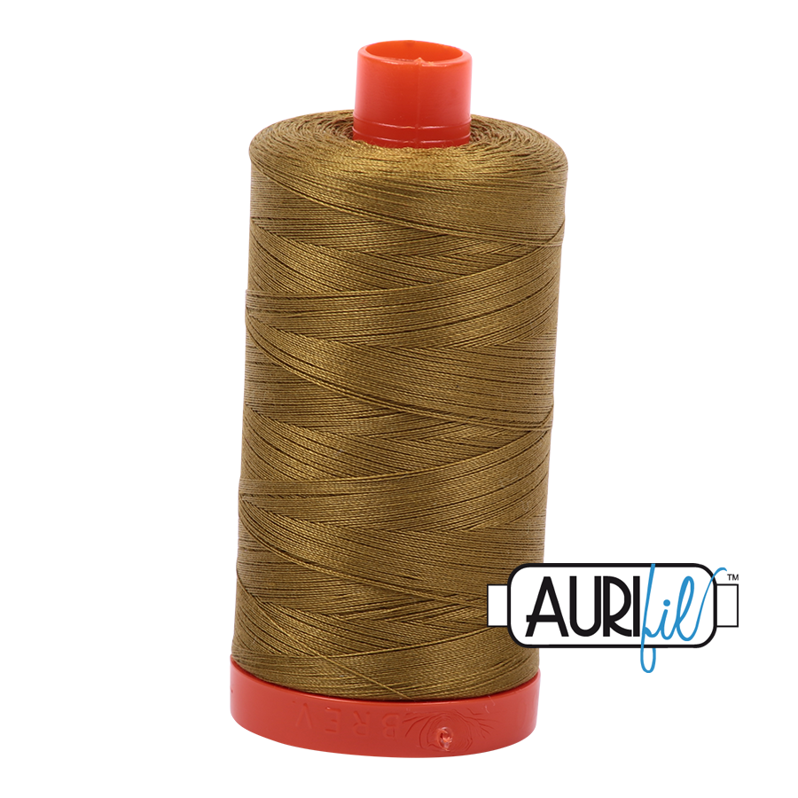 Aurifil 50wt 2910 Medium Olive 100% puuvilla -ompelulanka