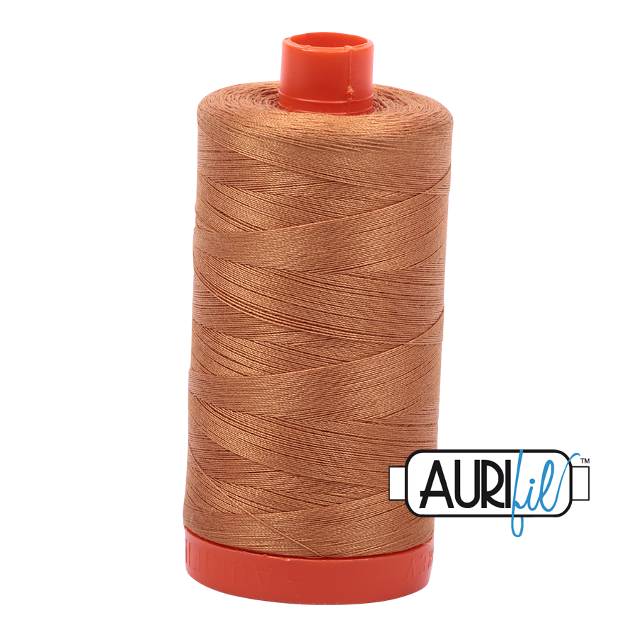 Aurifil 50wt 2930 Golden Toast 100% puuvilla -ompelulanka