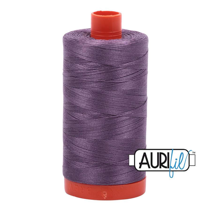 Aurifil 50wt 6735 Plumtastic 100% puuvilla -ompelulanka