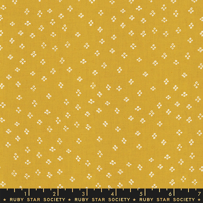 Ruby Star Society, Heirloom, Handkerchief Butter RS4030-17 valkaisematon puuvillakangas