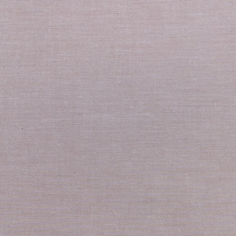 Tilda Chambray Sand yksivärinen, lankavärjätty puuvillakangas, ajaton ja pehmeä tekstuuri ompelu- ja tilkkuprojekteihin.