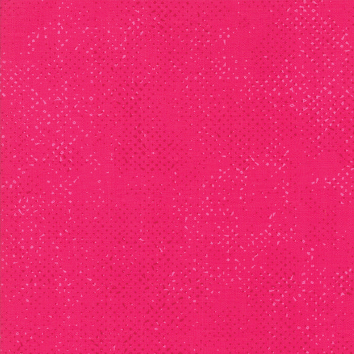 Zen Chic Spotted Magenta -puuvillakangas, moderni täpläkuosi, täydellinen tilkkutöihin ja ompeluprojekteihin.